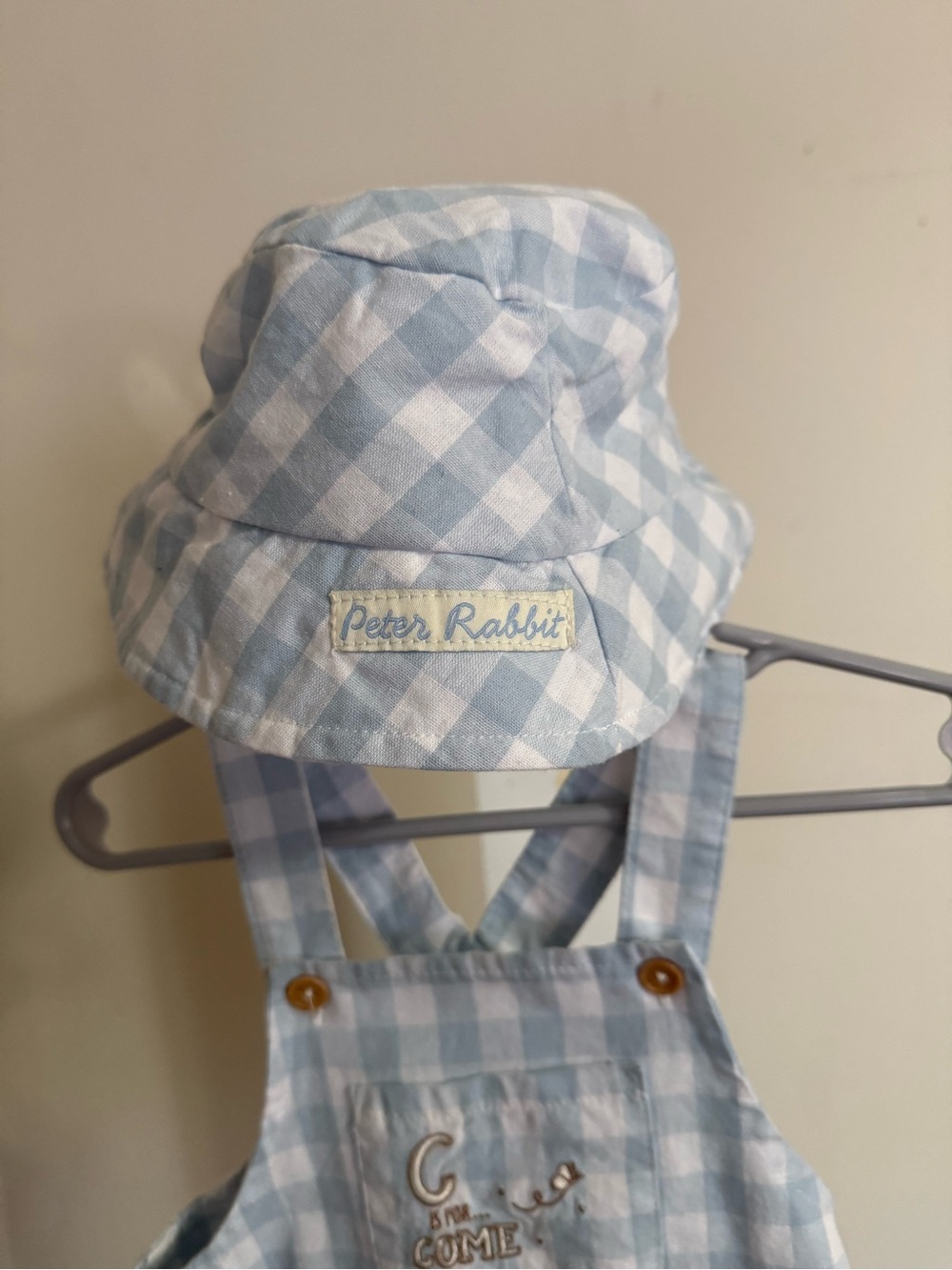 Peter Rabbit Romper & Hat - Picture 4 of 12